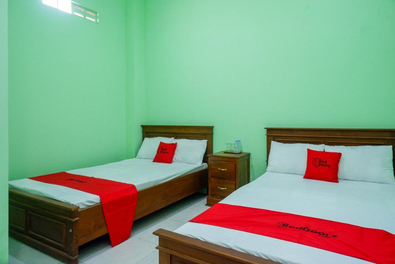 Reddoorz Syariah Near Monumen Jogja Kembali Otel Kejayan Dış mekan fotoğraf