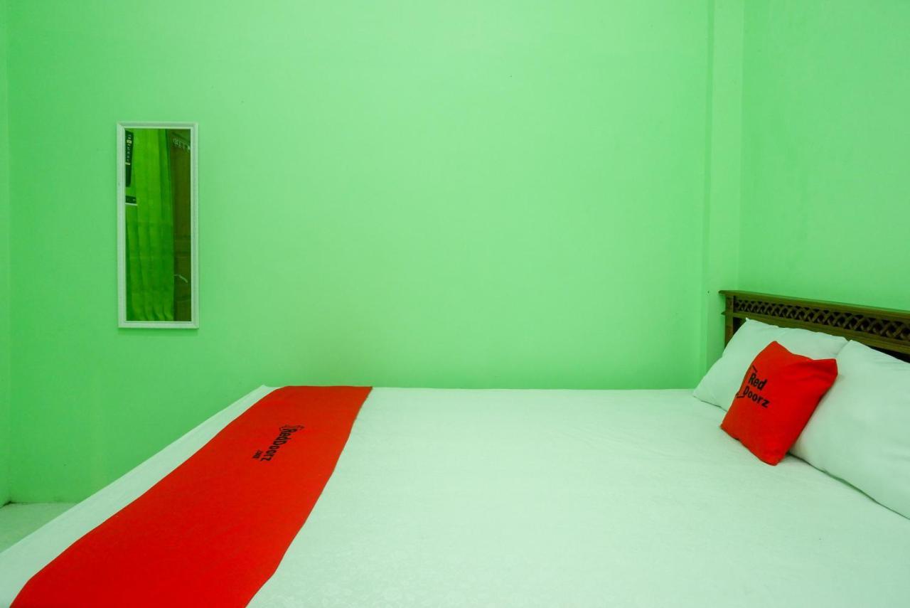 Reddoorz Syariah Near Monumen Jogja Kembali Otel Kejayan Dış mekan fotoğraf