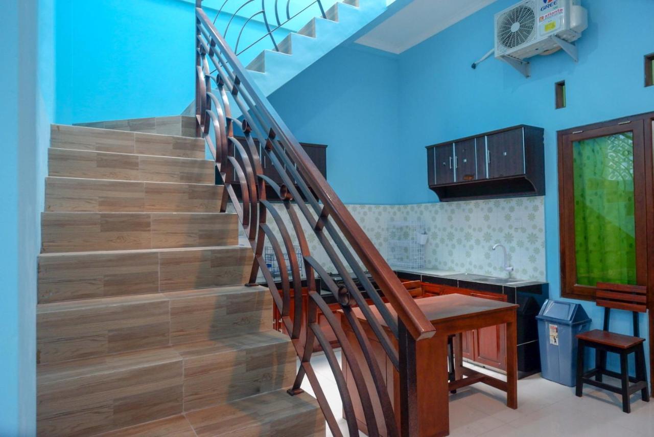 Reddoorz Syariah Near Monumen Jogja Kembali Otel Kejayan Dış mekan fotoğraf