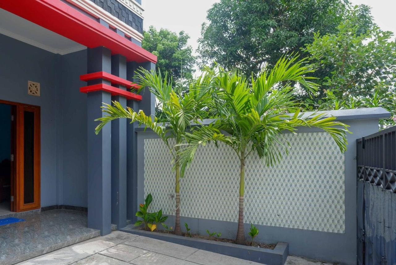 Reddoorz Syariah Near Monumen Jogja Kembali Otel Kejayan Dış mekan fotoğraf